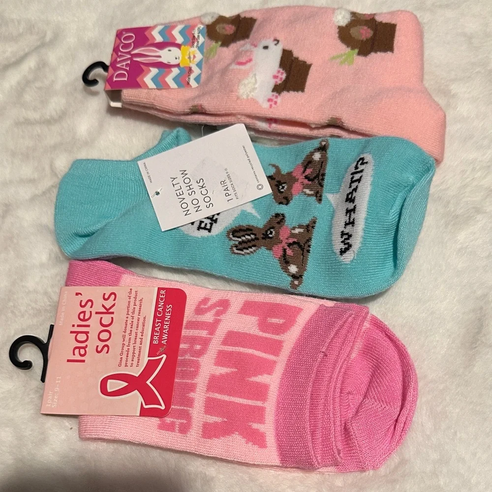 Women's Pink and Blue Novelty Socks Size 9-11